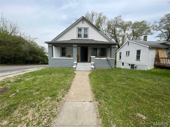 1203 Upper Cahokia Rd, Cahokia, IL 62206