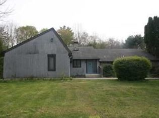 101 Daleville School Rd, Willington, CT 06279