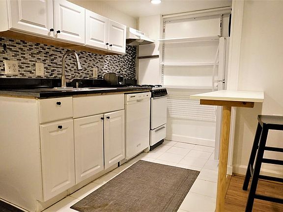 4th image of 503 E Alexandria Ave Unit B