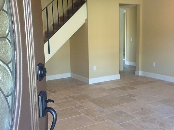 3rd image of 4084 Blackwood St