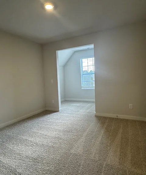 2417 Williams Ridge Dr — Photo 17