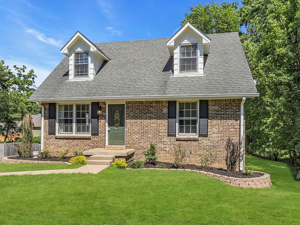 1st image of 1267 Cloverdale Dr
