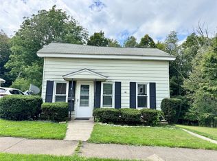527 S Center St, Corry, PA 16407