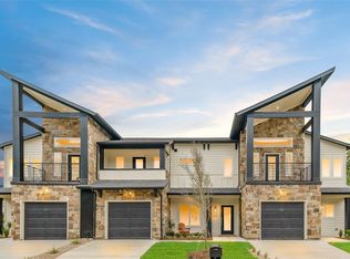 410 N Pecan St, Arlington, TX 76011