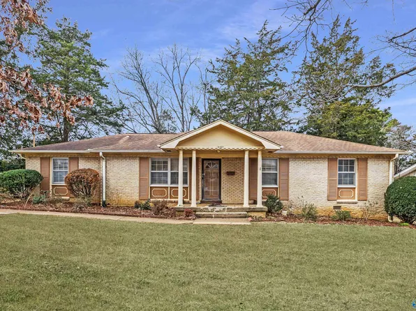 2107 Rodgers Dr NE, Huntsville, AL 35811