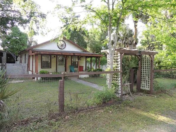 224 SE 1st St, Williston, FL 32696