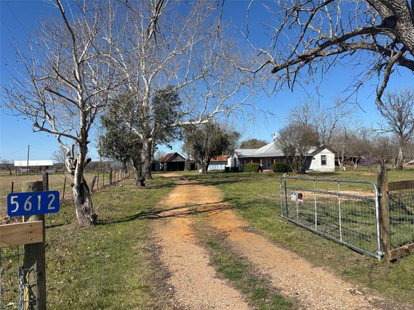 (undisclosed Address), Smithville, TX 78957