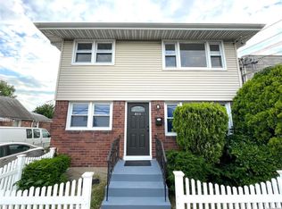 186 Meacham Ave, Elmont, NY 11003