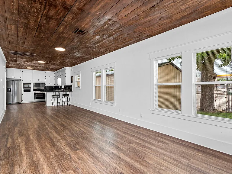 1138 Fannin St — Photo 4