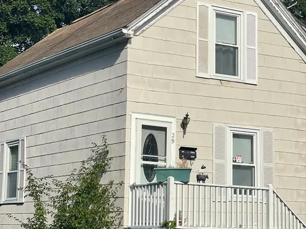 29 Murray St, Lynn, MA 01905