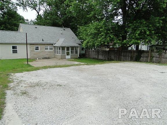 4th image of 527 W Calhoun St