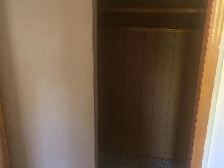 UPSTAIRS CLOSET