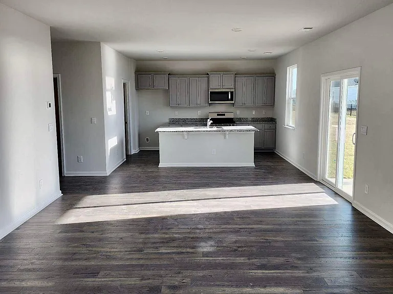 2108 Ridgedale Dr — Photo 9