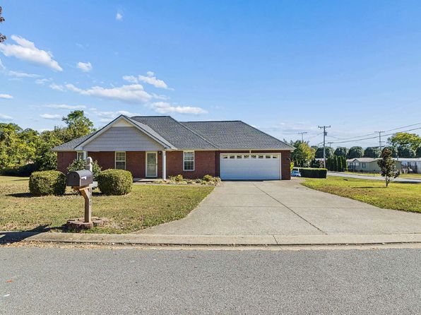 400 McCoy Ct