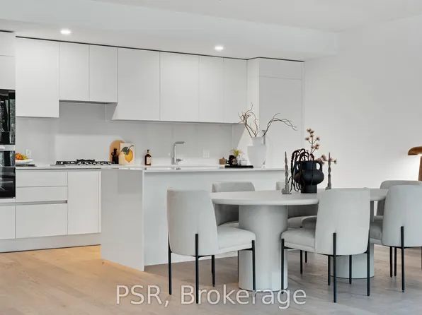 200 Keewatin Ave #Penthouse 410, Toronto, ON M4P 0G4