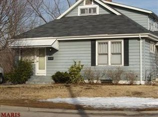 9906 Diamond Dr, Saint Louis, MO 63137