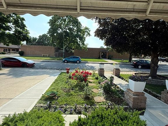 5th image of 8207 S Kostner Ave