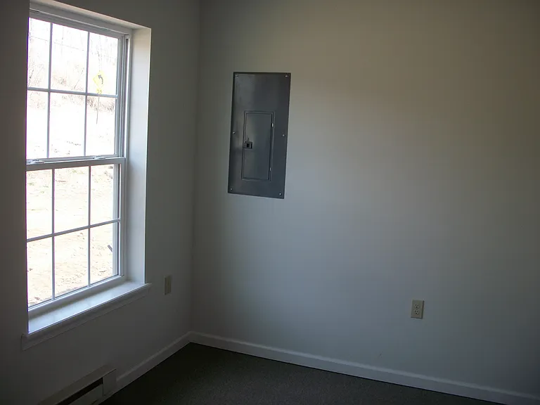 79 Lagrange Ln #2 — Photo 5