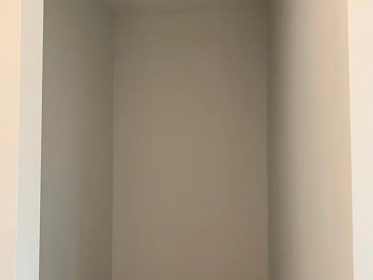 Den