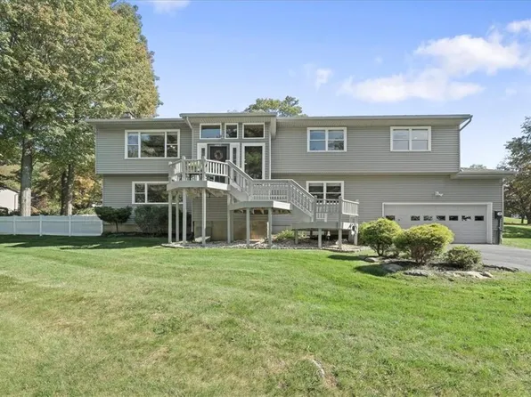 3234 Ronit Court, Yorktown Heights, NY 10598