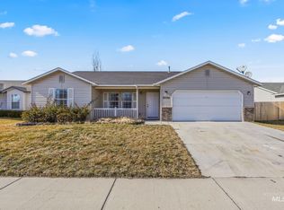 2095 N Sparrow Hawk Ave, Kuna, ID 83634