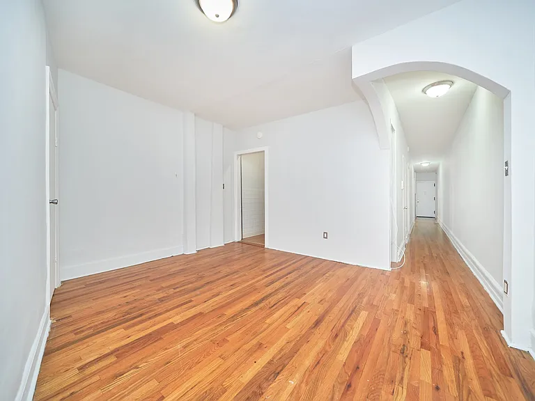 587 Riverside Dr #1C — Photo 3