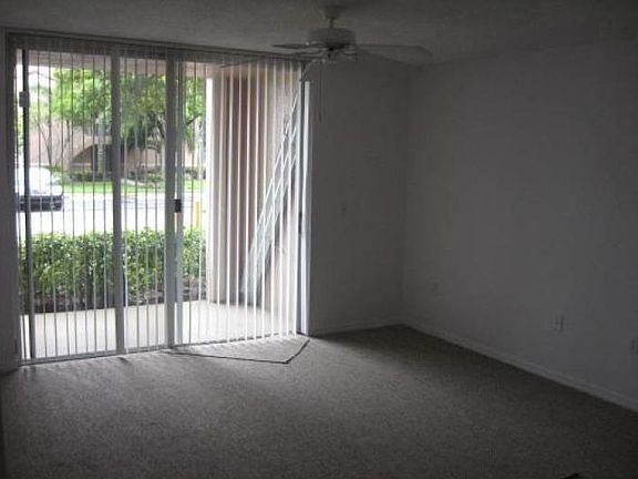 5th image of 12106 Saint Andrews Pl APT 105