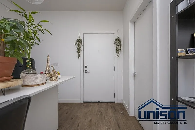 1 bed, 664 sqft, $1,450 — Photo 2