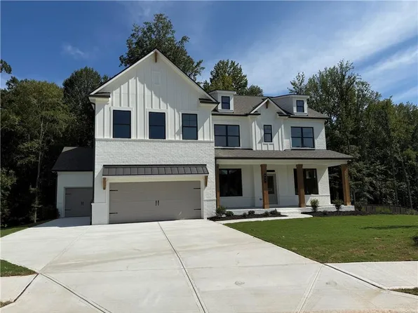 730 Winding Rose Dr, Hoschton, GA 30548