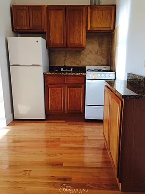 Rented by City Connections Realty | media 8