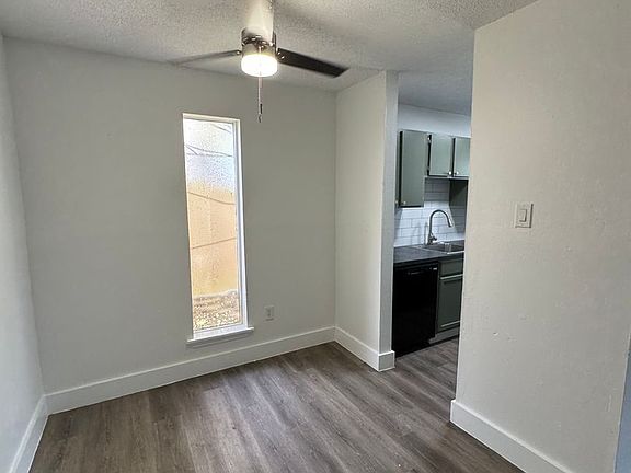 3rd image of 2309 Manson Ave #C