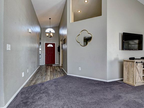 5th image of 7008 70th Ave NE