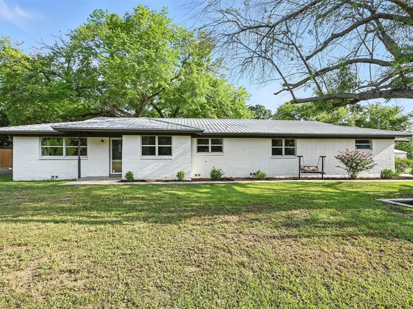 217 James St, Aledo, TX 76008