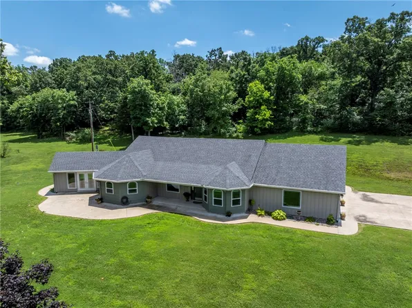 23001 Honey Creek Rd, Sulphur Springs, AR 72768