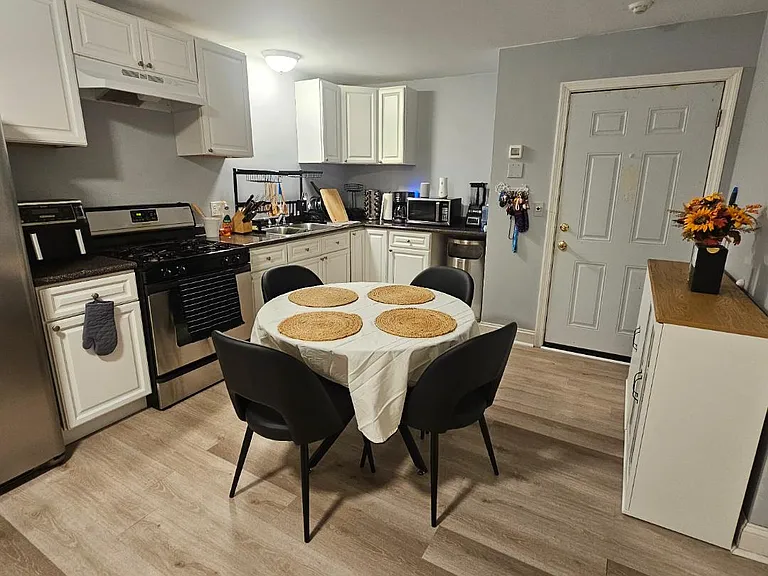 260 Fountain St #D1 — Photo 3