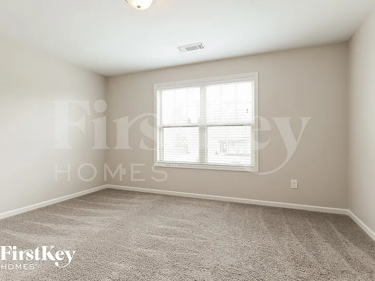 2142 Massey Ln — Photo 9