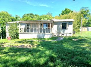 1524 Walton Rd, Christiansburg, VA 24073