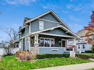 255 E 3rd St, Elmhurst, IL 60126