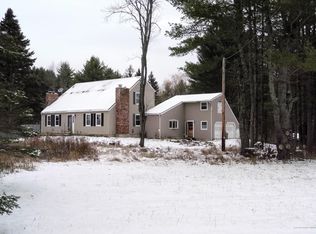951 Orono Rd, Glenburn, ME 04401