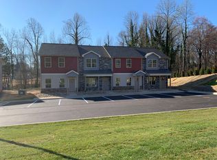 2332 Old Furnace Rd, Boiling Springs, SC 29316