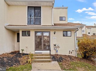 1204 Oak Cir, Lansdale, PA 19446