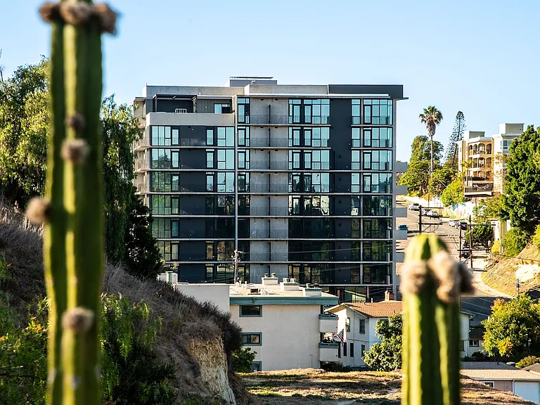 Rainford Apartments — Photo 4