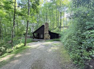 1096 Mount Tabor Rd, Topton, NC 28781