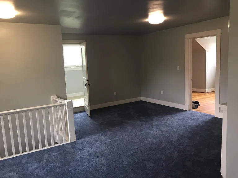 147 Lemoyne Ave #7 — Photo 8