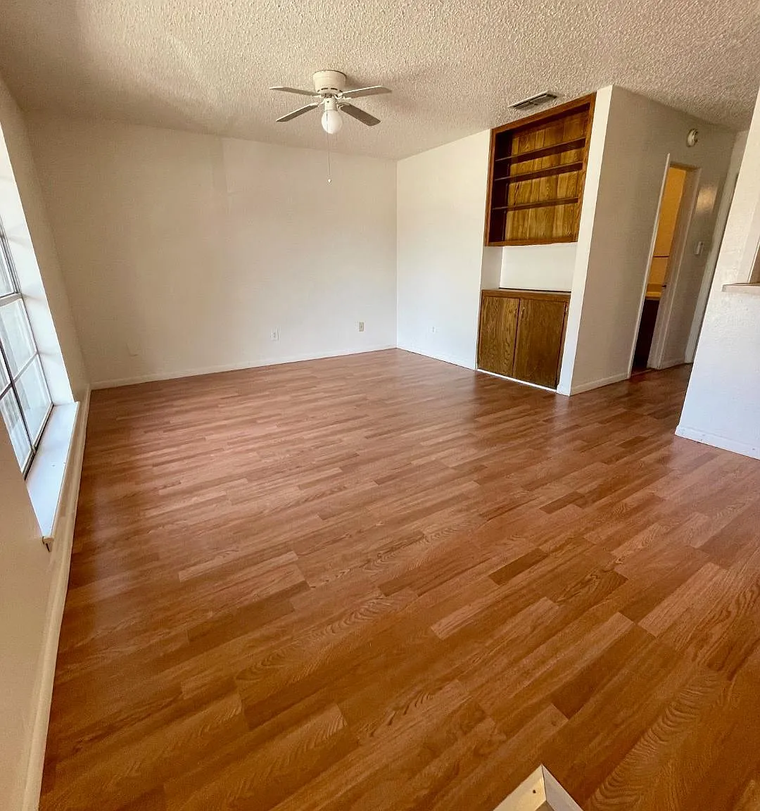 1 bed, 600 sqft, $725 — Photo 2