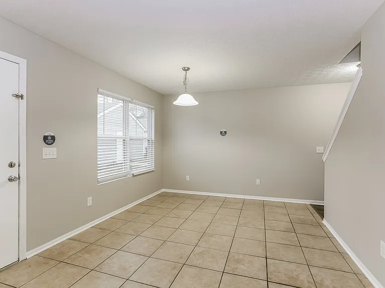 6280 Marengo St — Photo 7