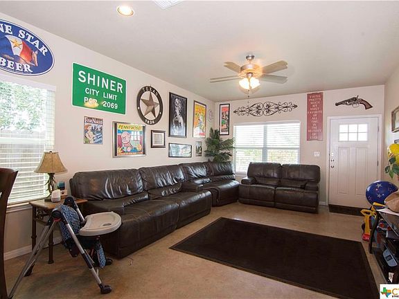 4th image of 667 Orion Dr