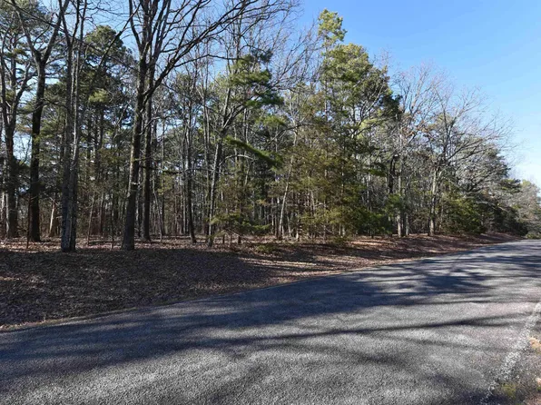 30 Haverhill Rd, Fairfield Bay, AR 72088