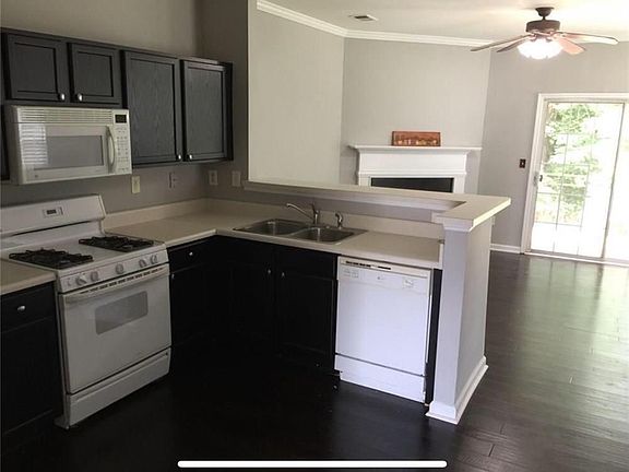 5th image of 3324 Hidden Cove Cir