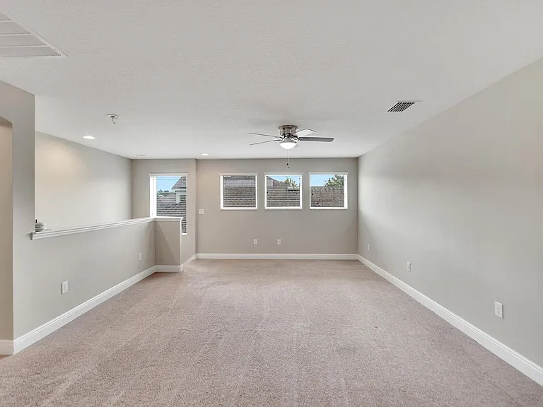 5320 Sagecrest Dr — Photo 23